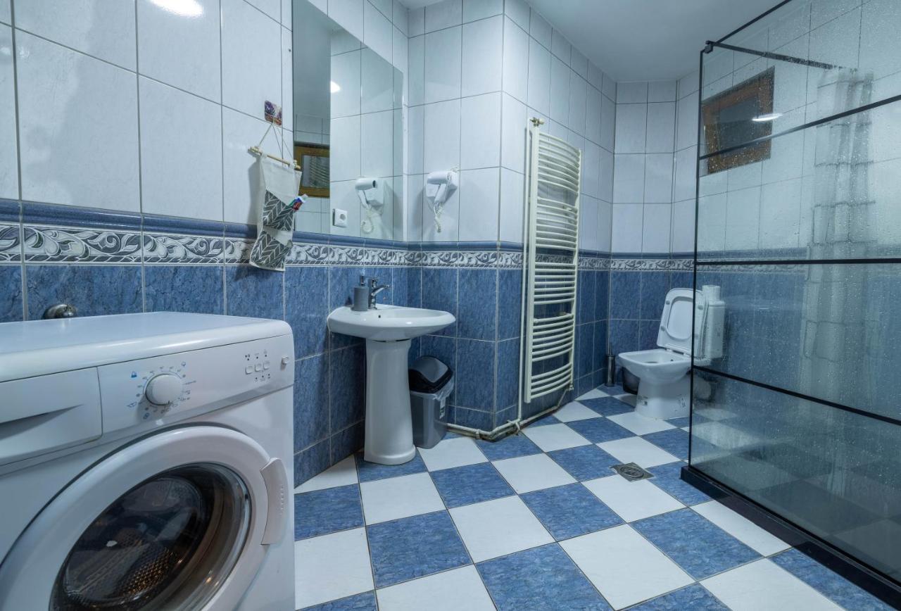 Hostel Prishtina Backpackers Pristina Buitenkant foto